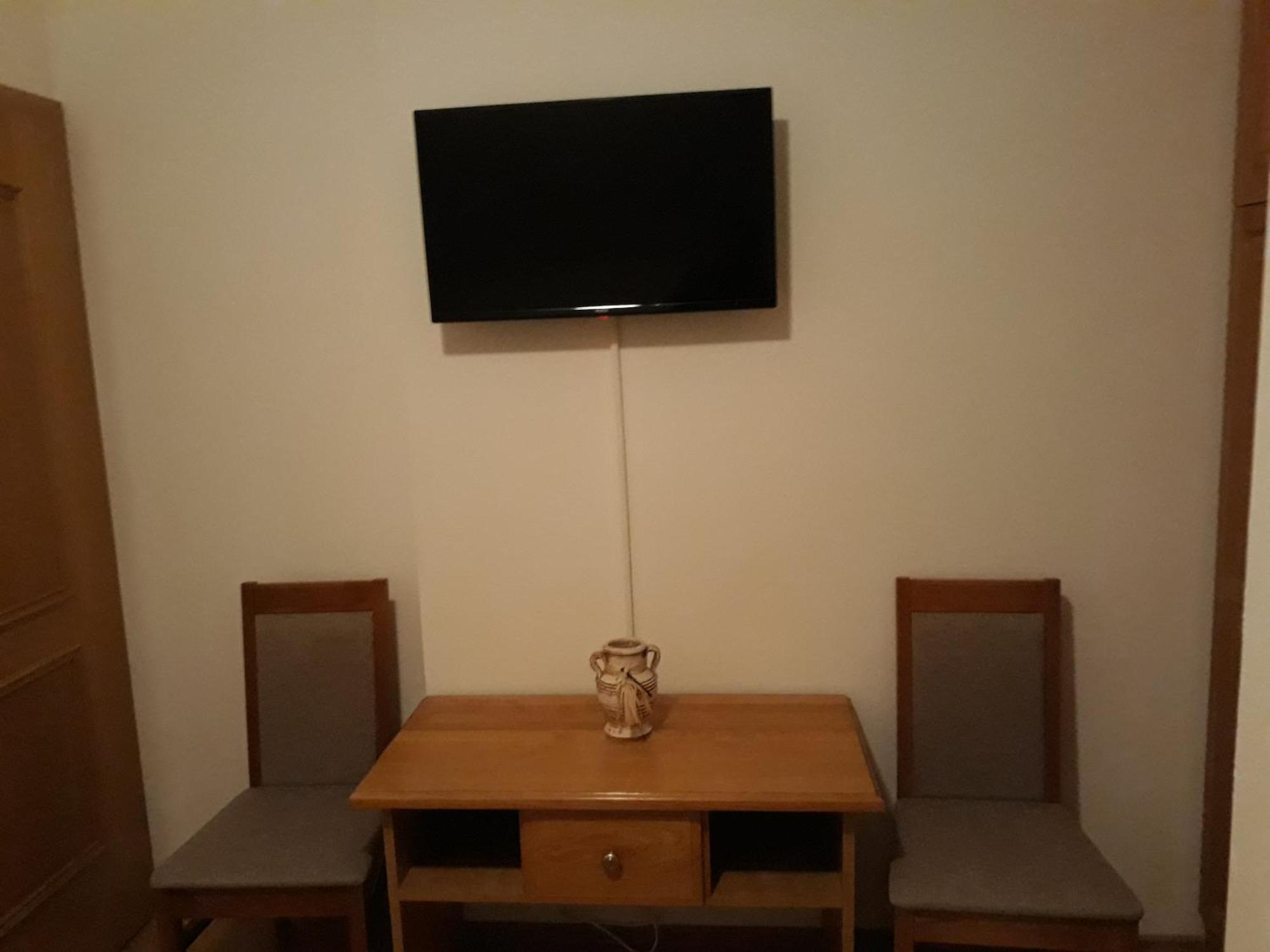 Gradska Kavana Guest House Kupres  Δωμάτιο φωτογραφία