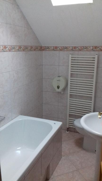 Gradska Kavana Guest House Kupres  Εξωτερικό φωτογραφία
